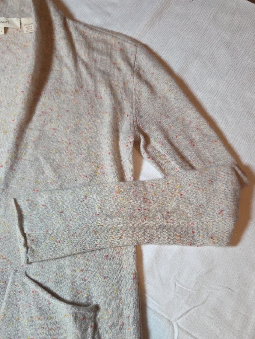Inhabit /100% Cashimere Beige Speckled Button-Front Cardigan,,sz S. - Picture 5 of 7
